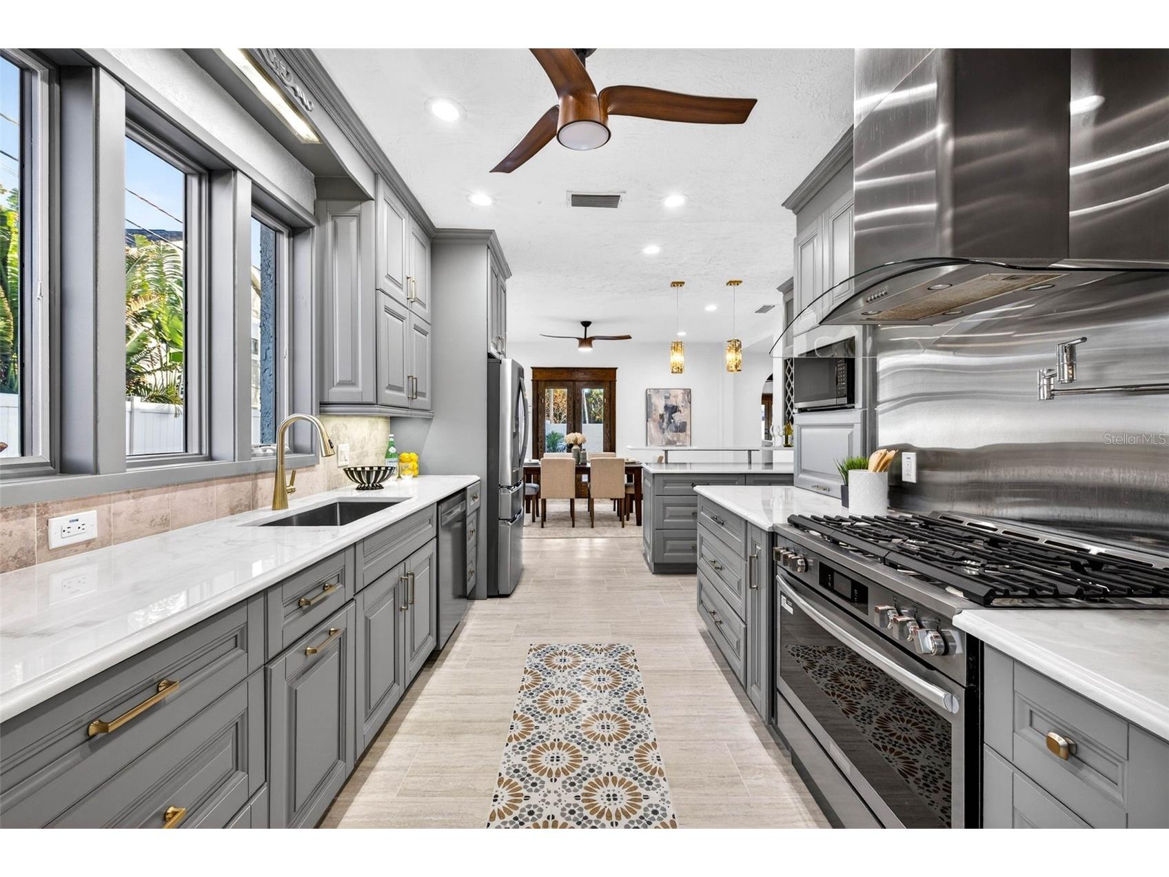 236 San Salvador Drive Dunedin FL 34698 TB8485884 image10