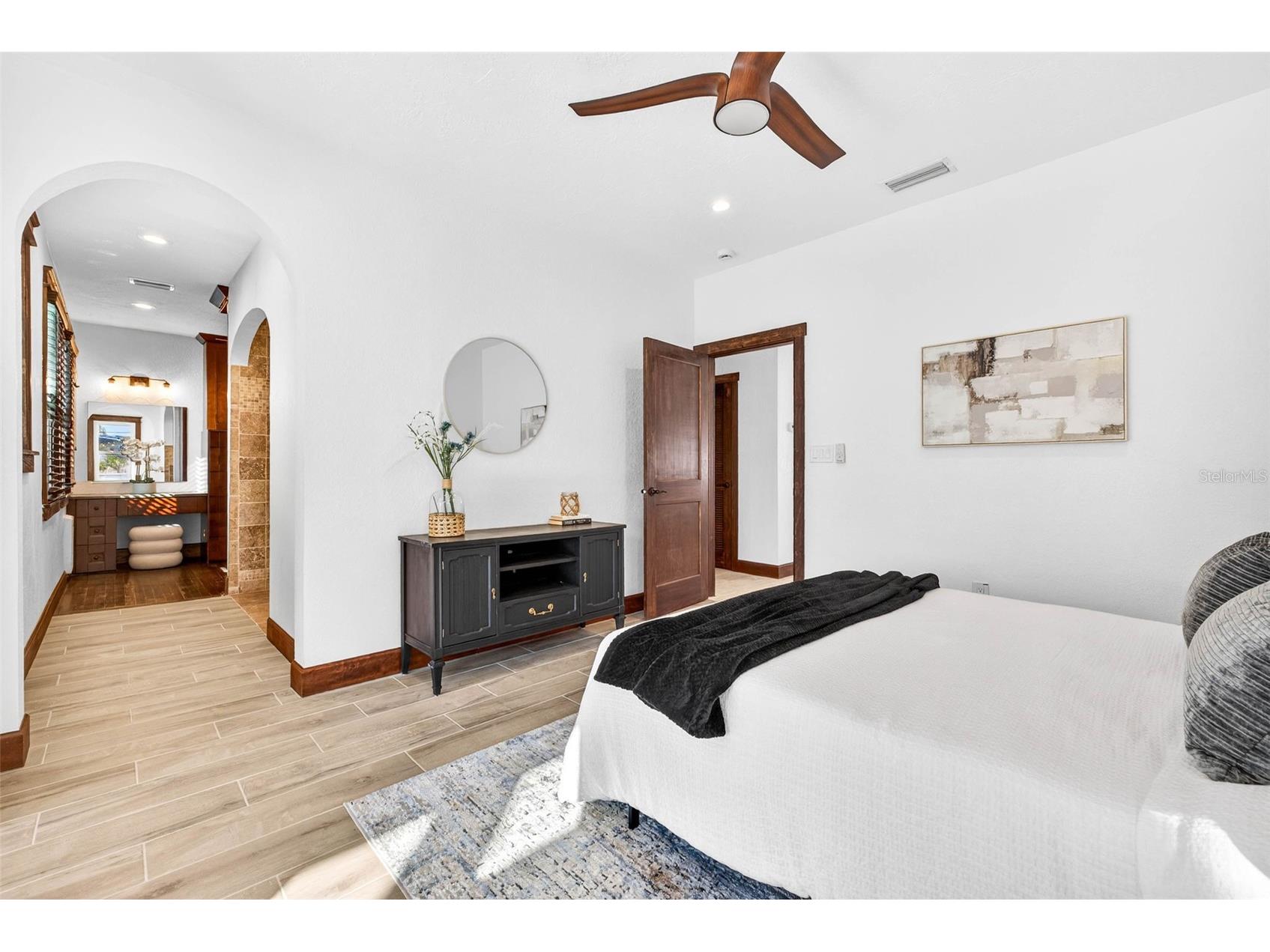 236 San Salvador Drive Dunedin FL 34698 TB8485884 image23