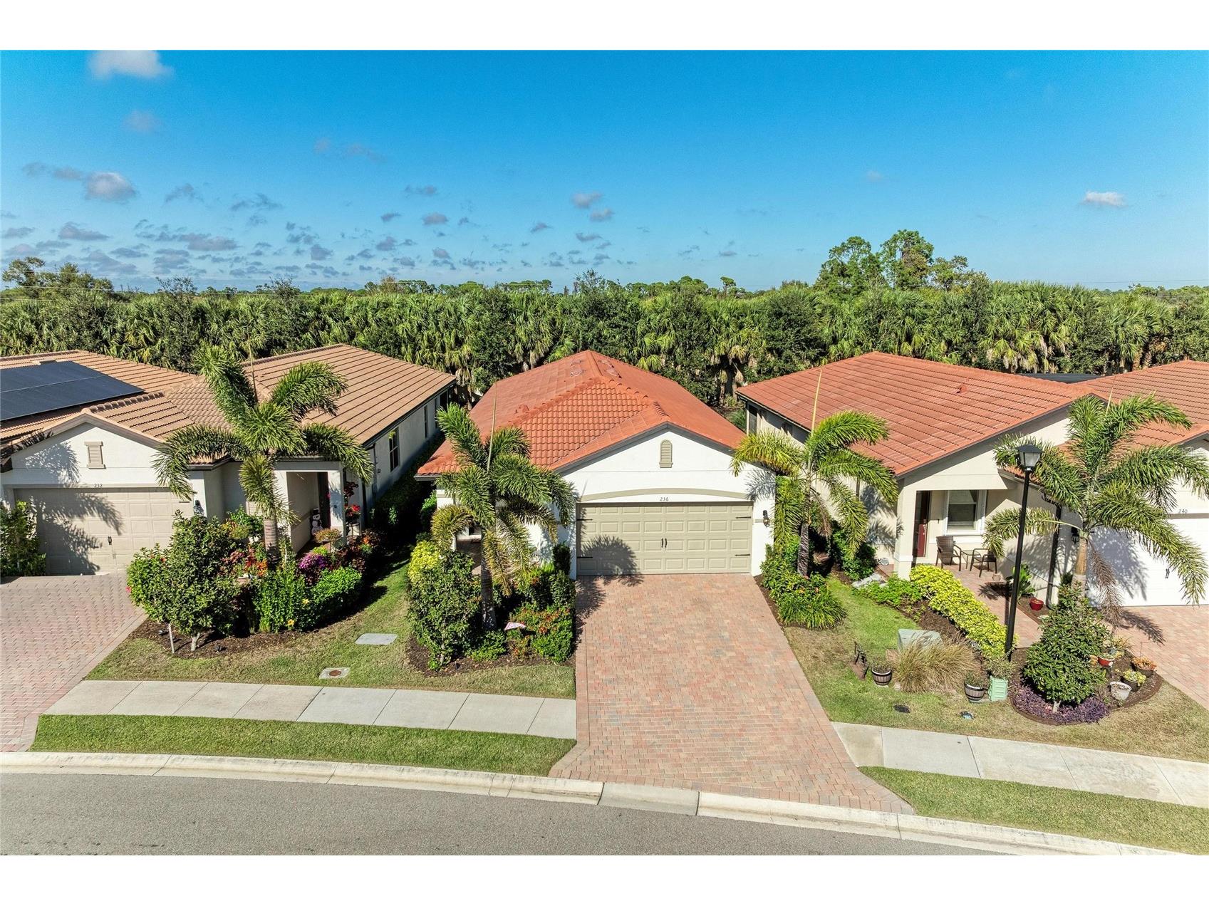 236 Soliera Street Nokomis FL 34275 A4677308 image1
