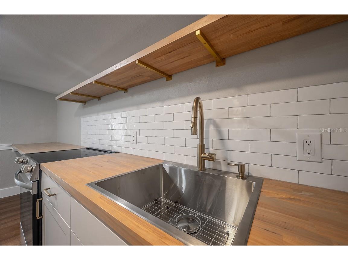 236 W North Street #B Tampa FL 33604 TB8455231 image12