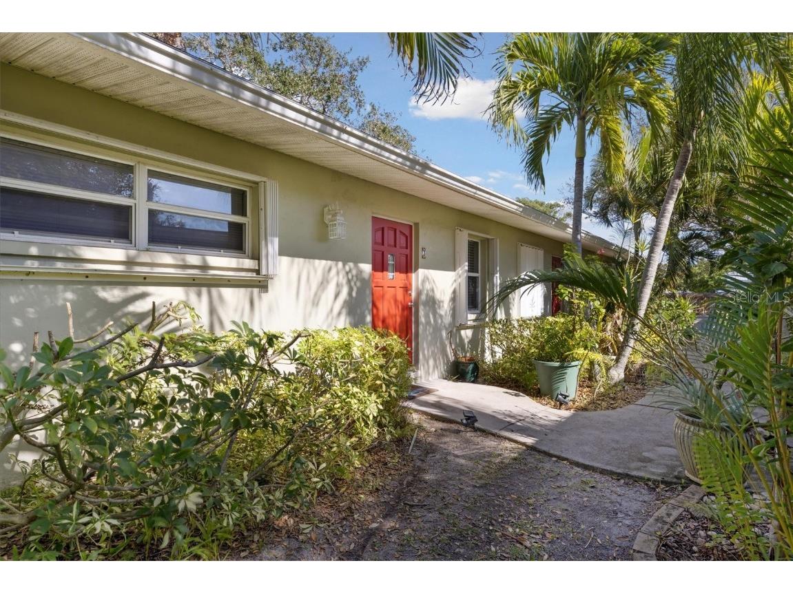 236 Woodland Avenue #3 Cocoa Beach FL 32931 O6275347 image1