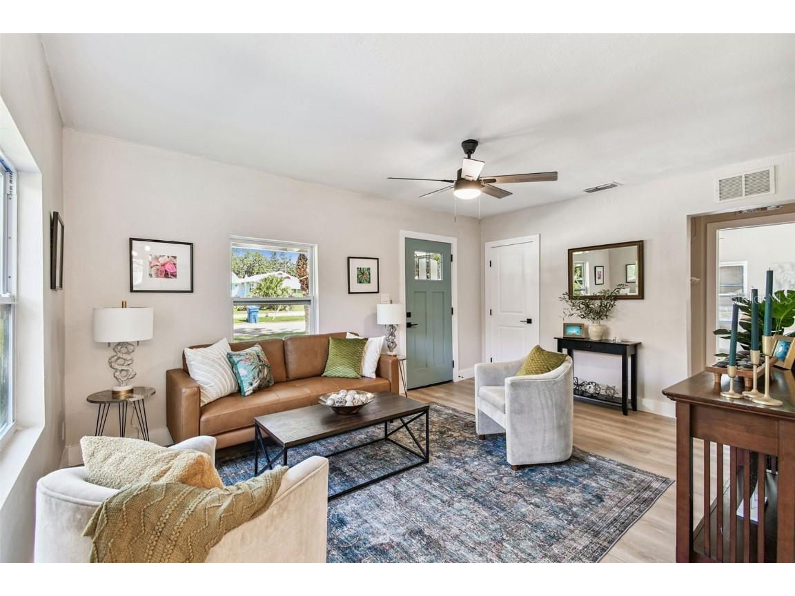 2360 25th Avenue S Saint Petersburg FL 33712 TB8435611 image8