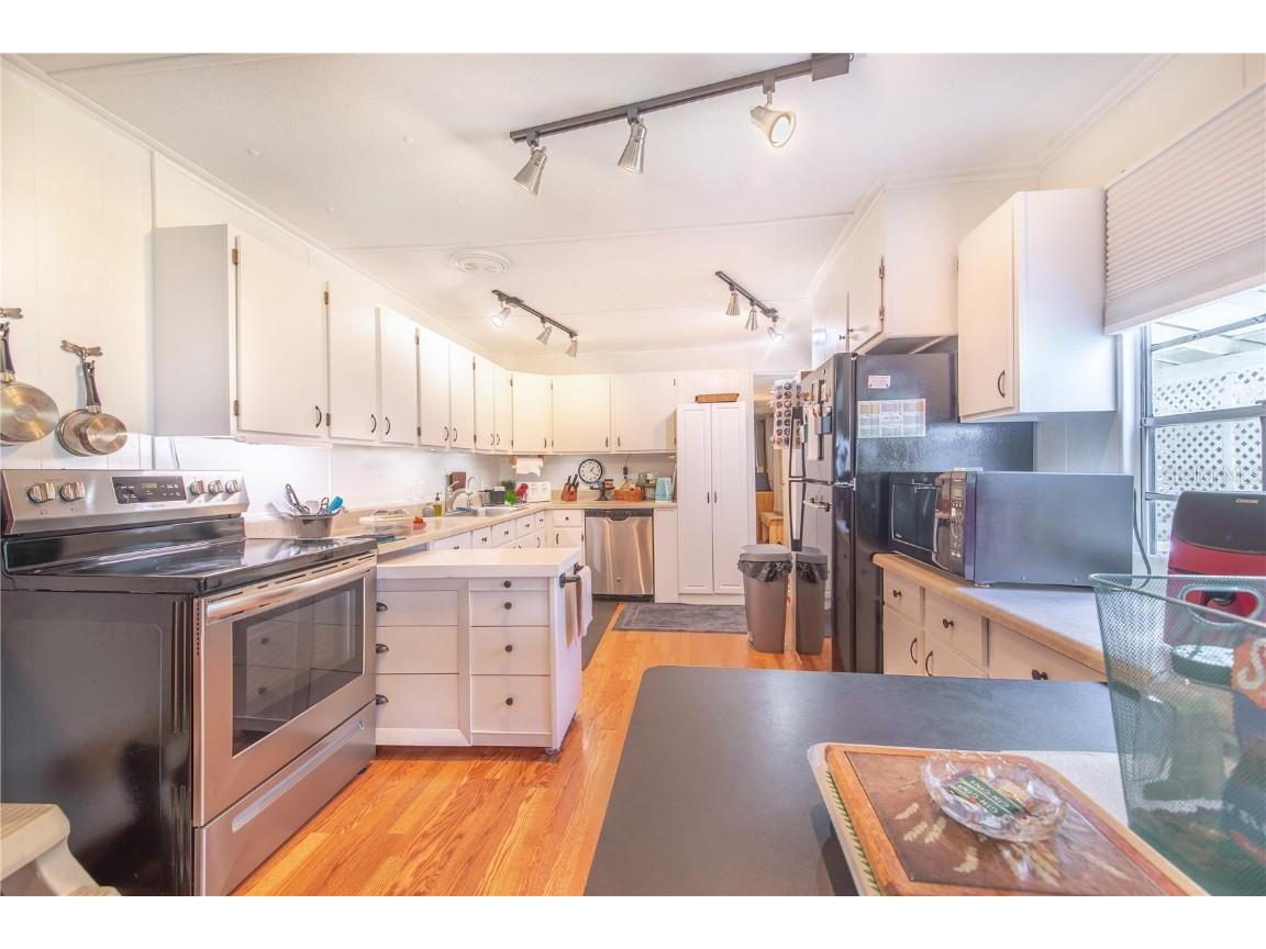 2360 Lakeview Drive Haines City FL 33844 - LAKE LOWERY P4933714 image19