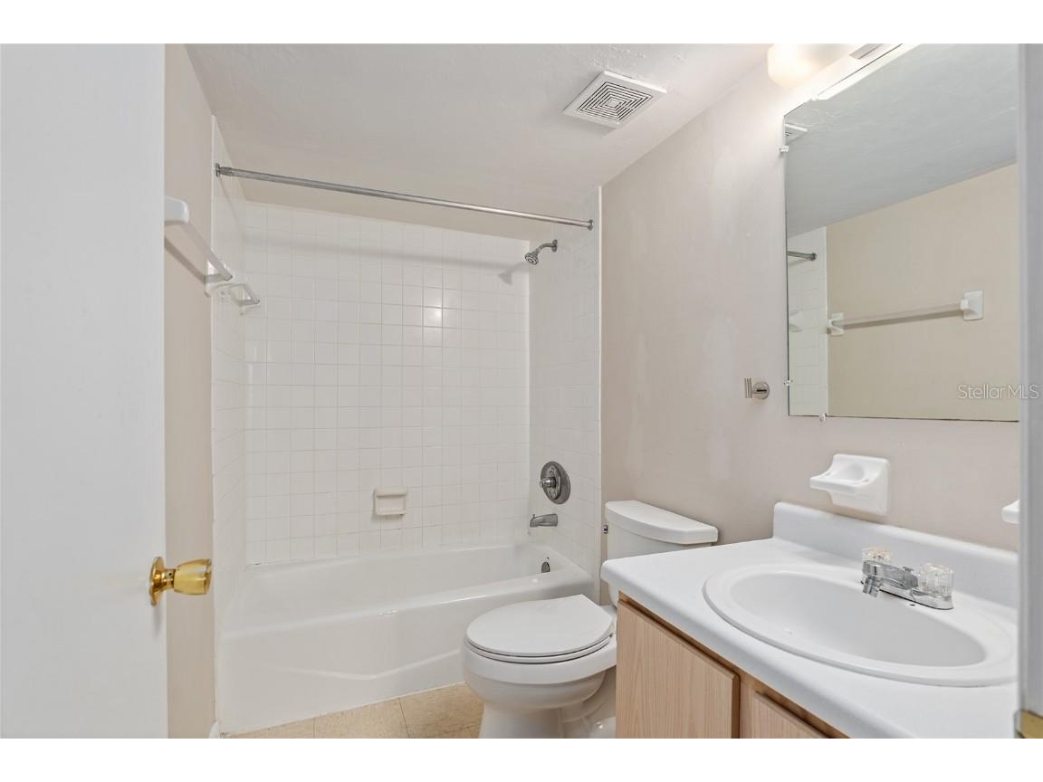 2360 SW Archer Road #607 Gainesville FL 32608 GC527895 image9