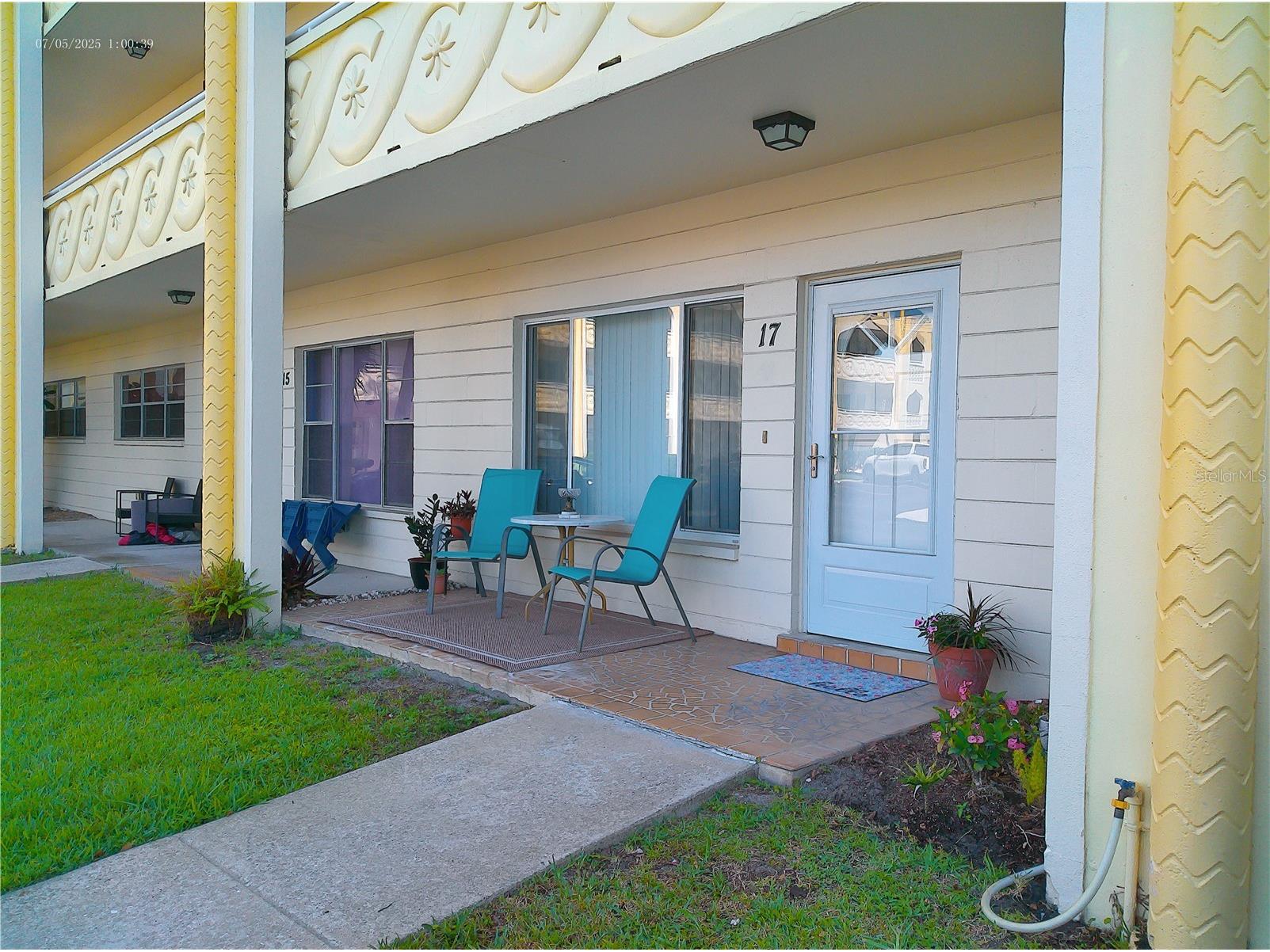 2361 Ecuadorian Way #17 Clearwater FL 33763 W7886071 image1