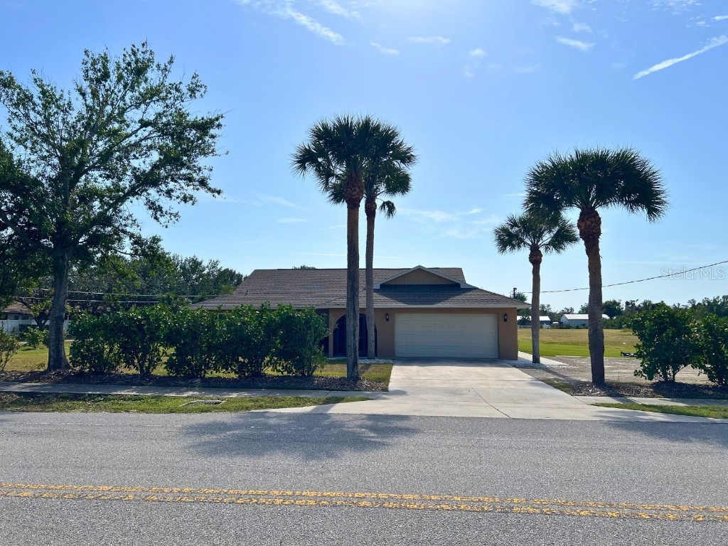 2361 Edmondson Road Nokomis FL 34275 A4634448 image1