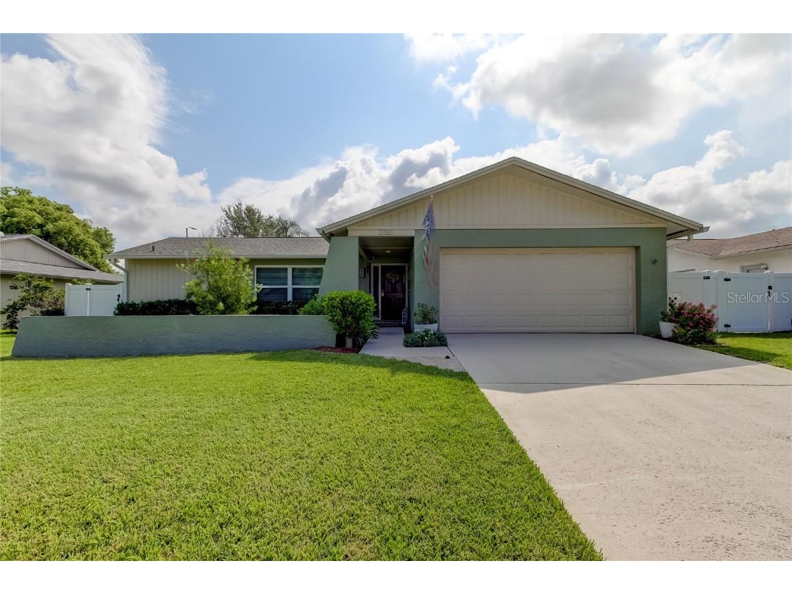 2361 Hawthorne Dr Clearwater FL 33763 U8254354 image1