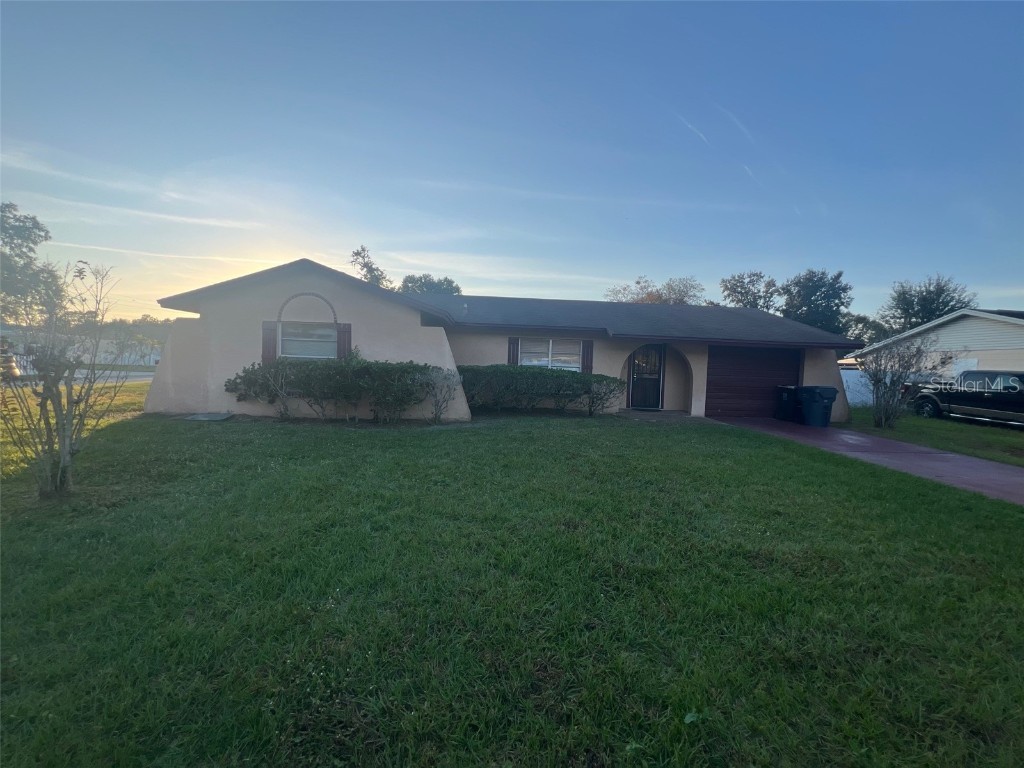 2362 Delrose Drive E Lakeland FL 33805 L4953751 image1