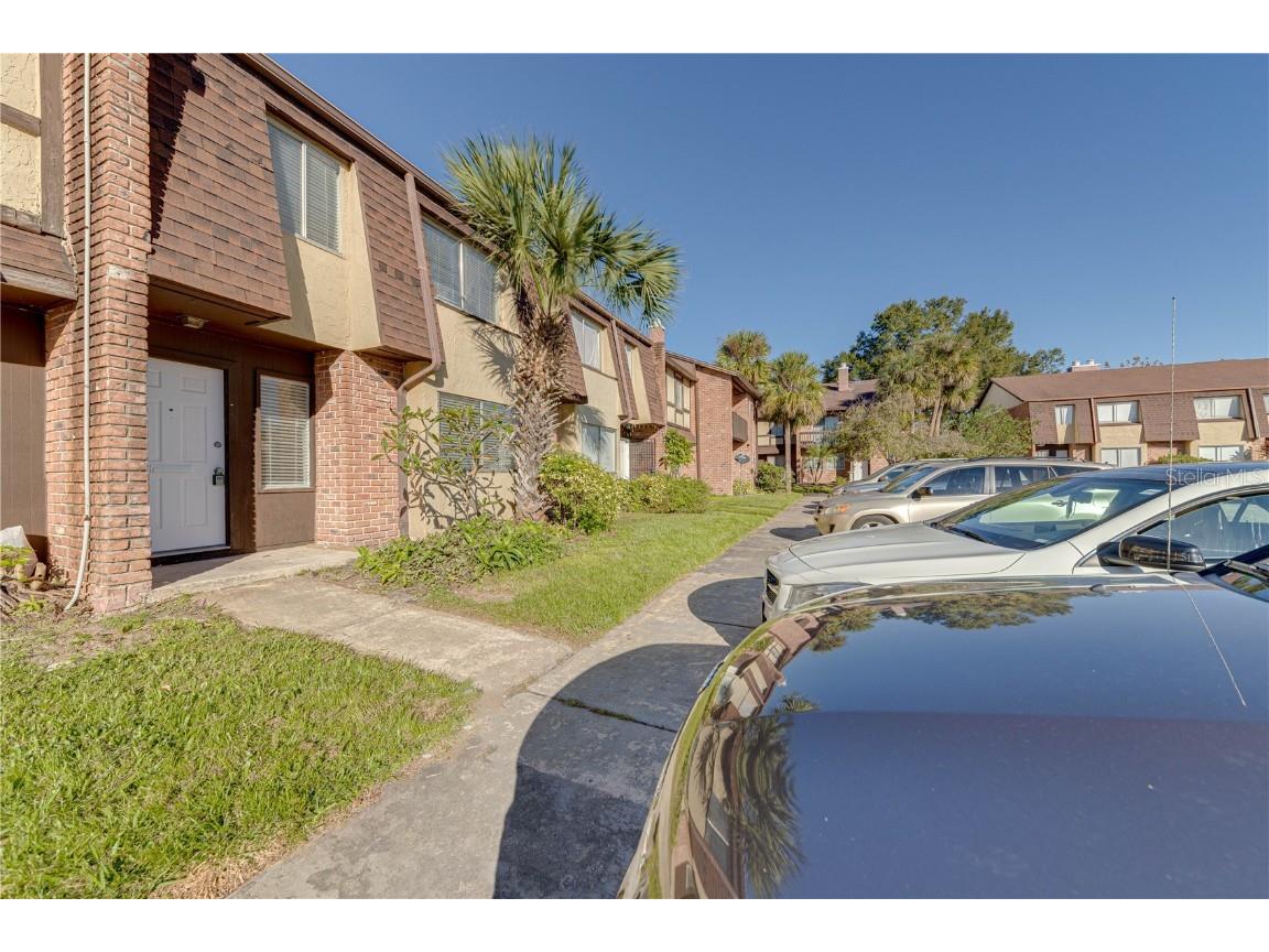 2362 Huntington Green Court #4 Orlando FL 32839 O6093992 image1