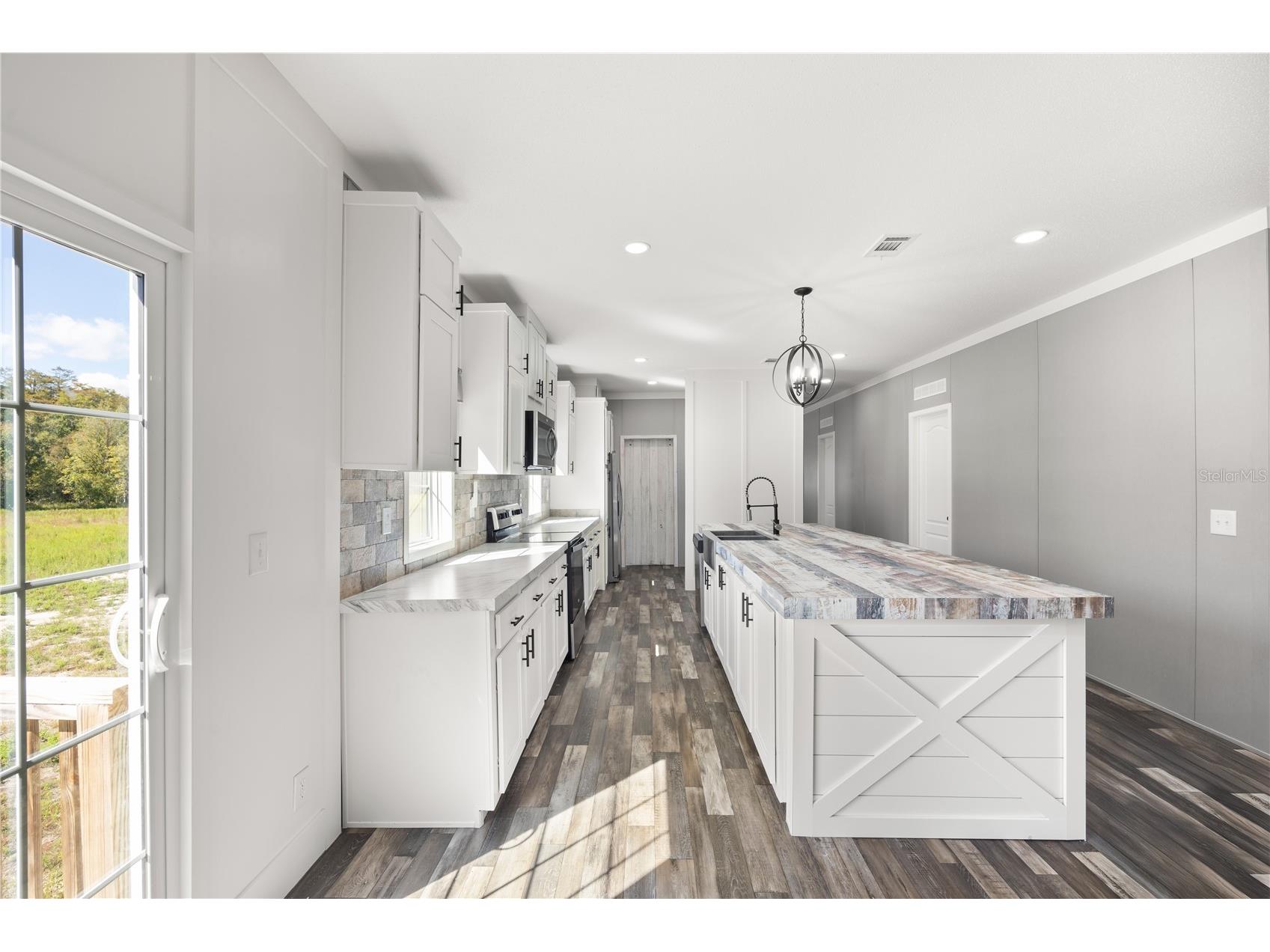 2362 NE County Road 1469 Hawthorne FL 32640 GC541340 image11