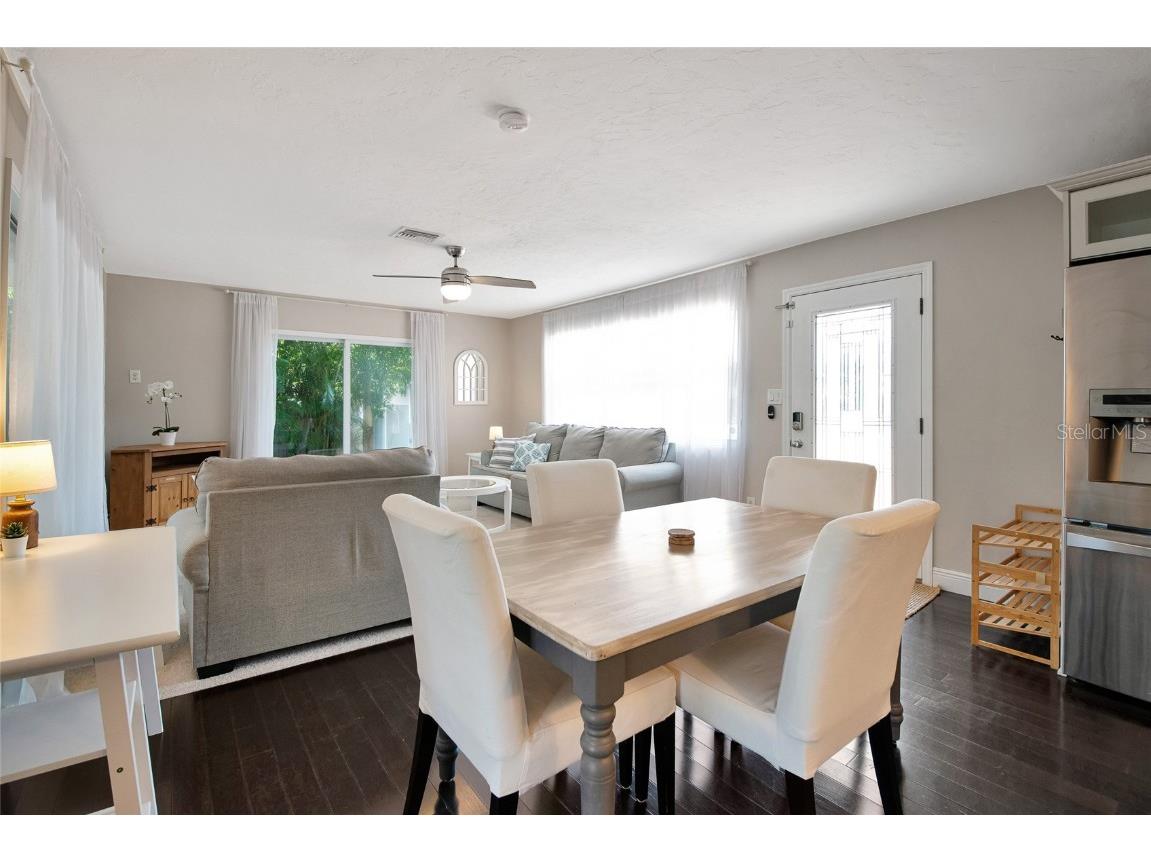 2363 Milford Circle Sarasota FL 34239 A4654562 image14