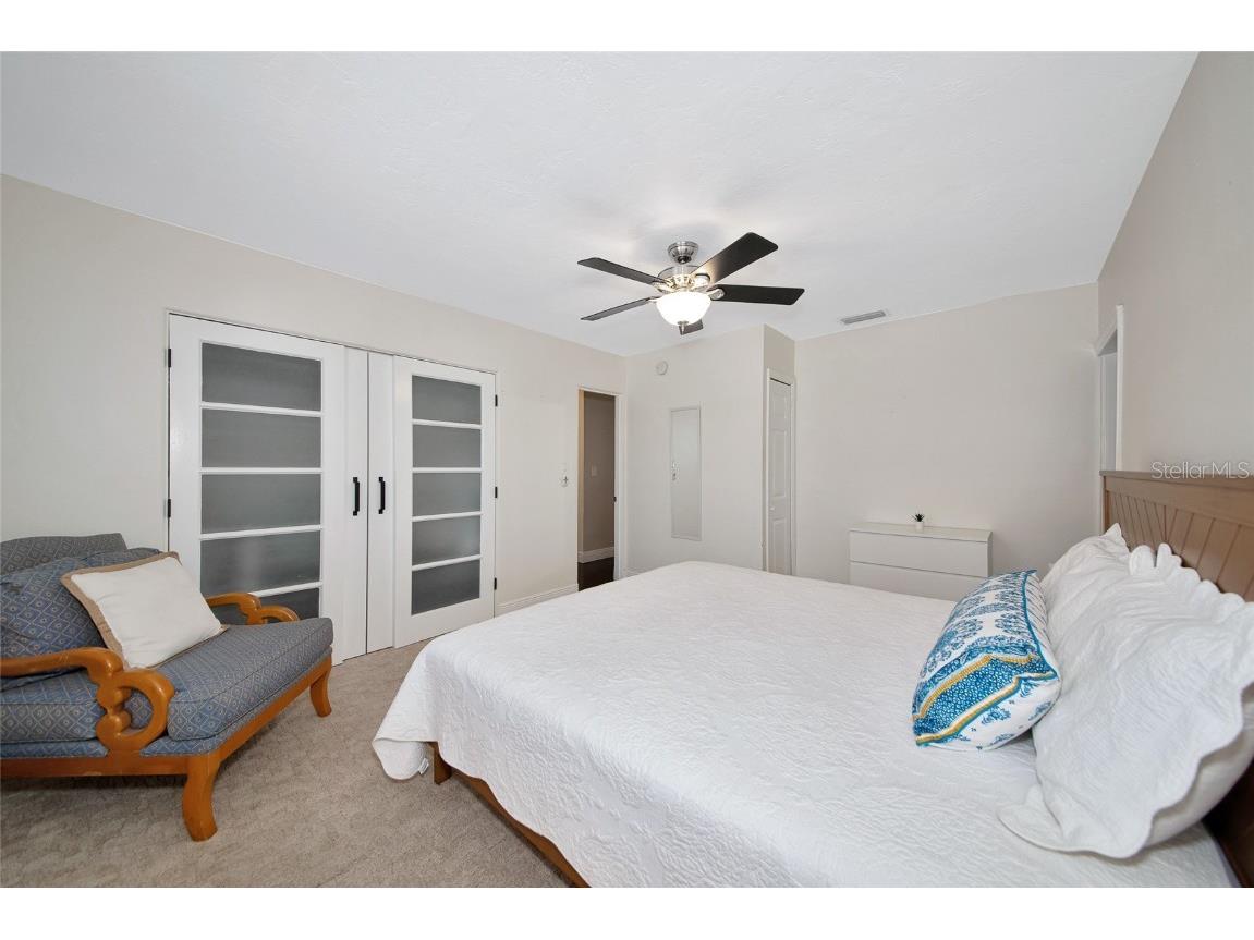 2363 Milford Circle Sarasota FL 34239 A4654562 image22