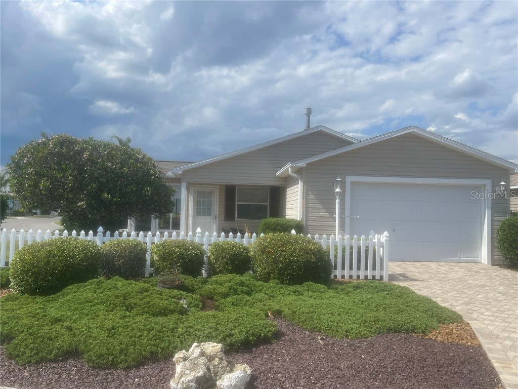 2363 Pine Ridge Street The Villages FL 32162 G5081495 image1