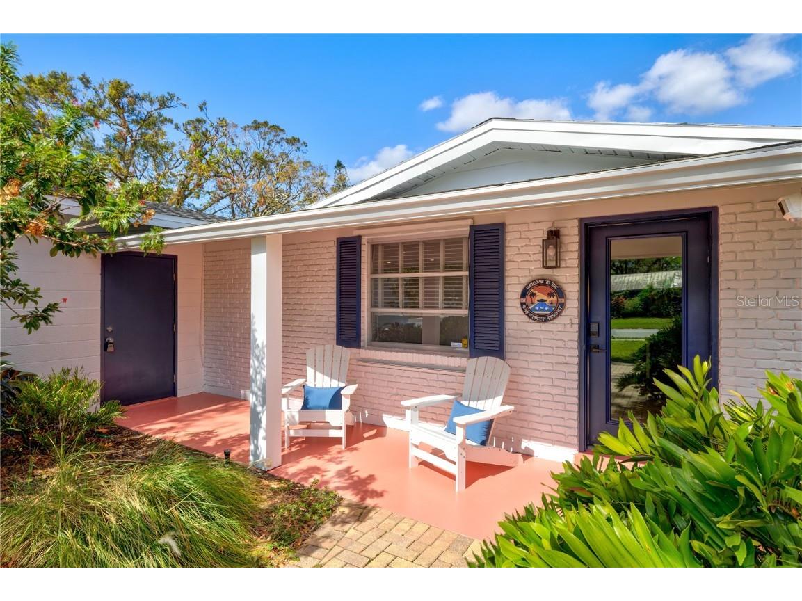 2365 Bay Street Sarasota FL 34237 A4631876 image1