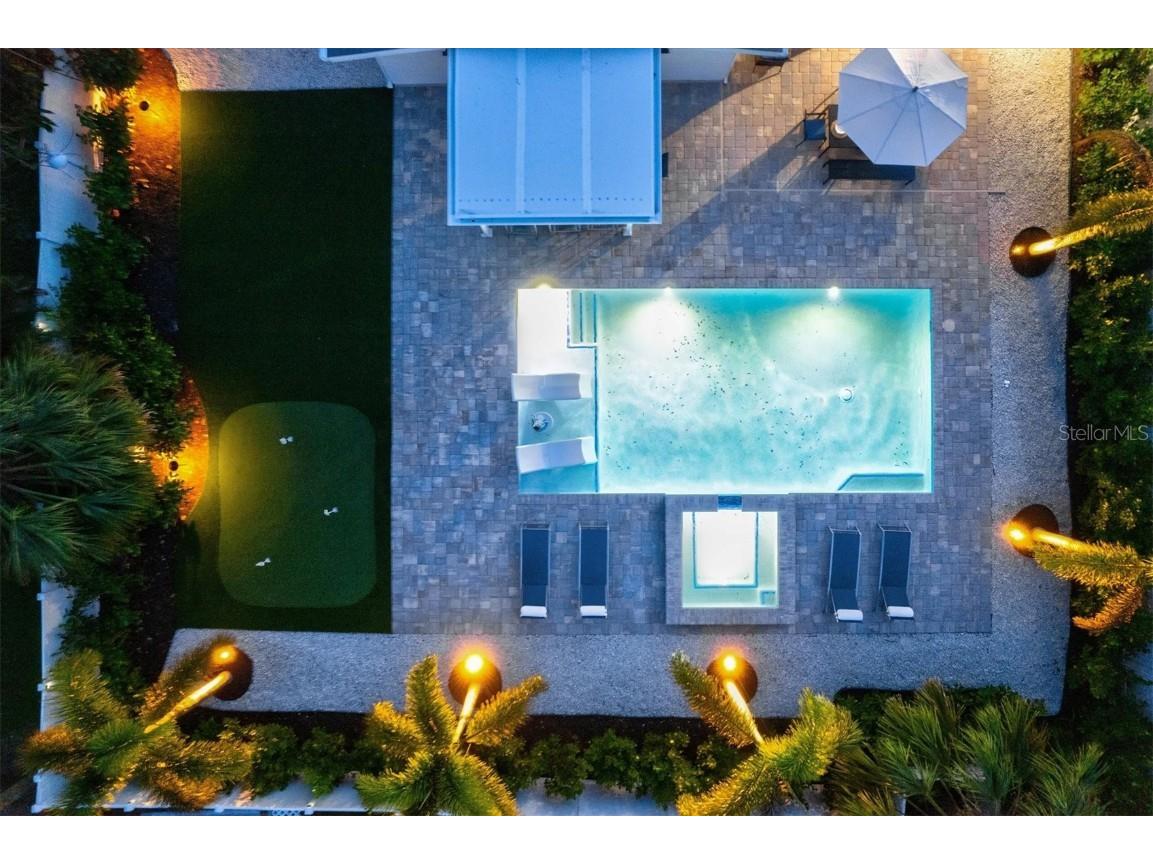 2365 Bay Street Sarasota FL 34237 A4631876 image77