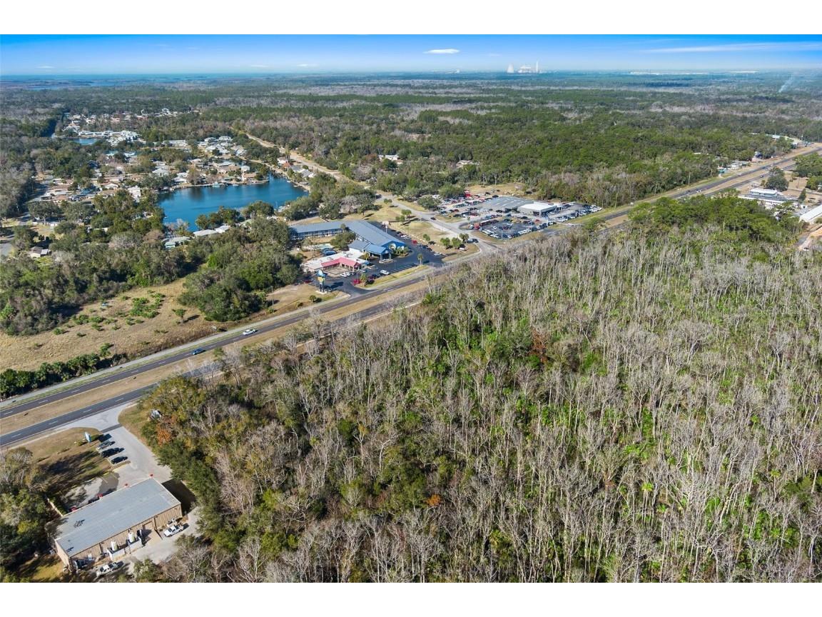 2365 NW Us Highway 19 Crystal River FL 34428 OM693872 image7