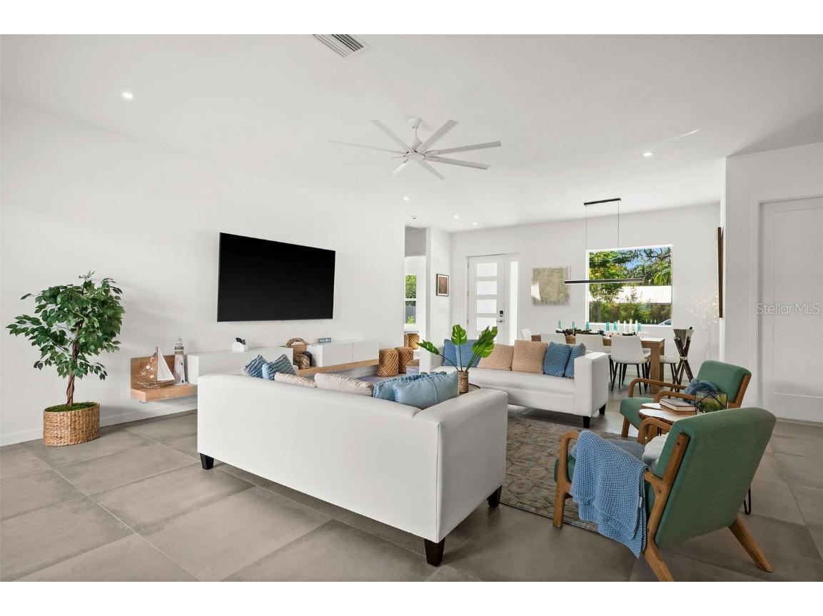 2365 Waldemere Street Sarasota FL 34239 A4654509 image9