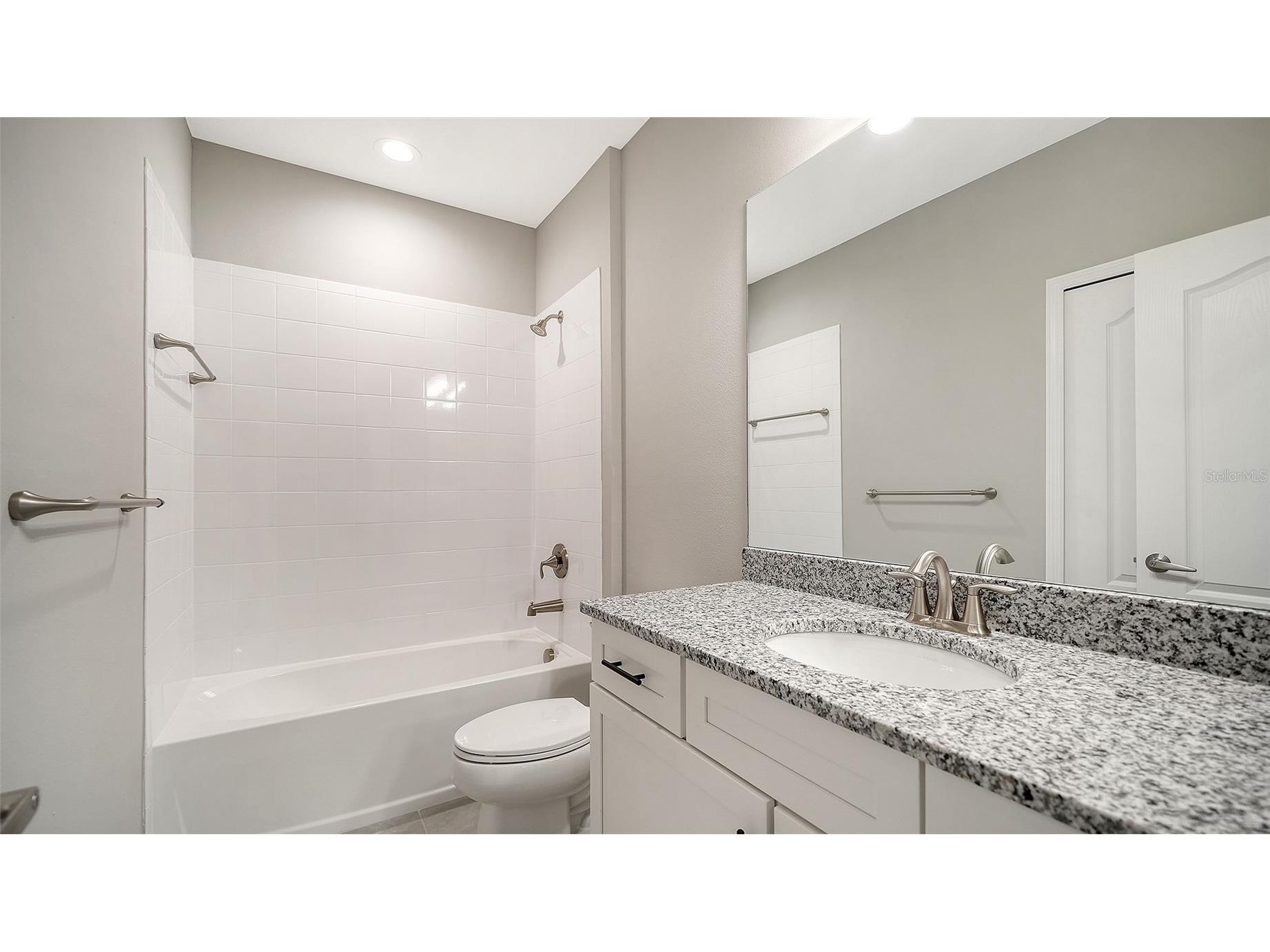 2365 Washington Palm Court Bradenton FL 34212 A4687451 image27