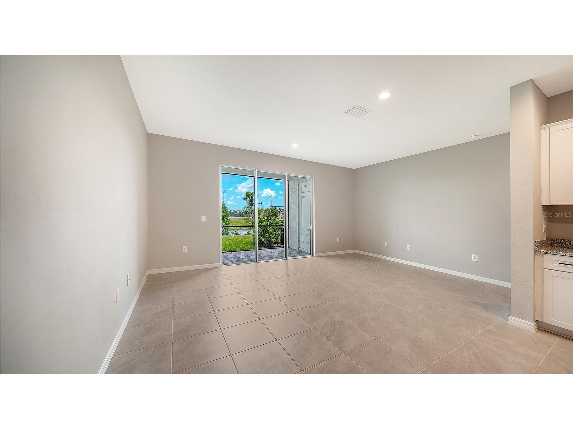 2365 Washington Palm Court Bradenton FL 34212 A4687451 image6