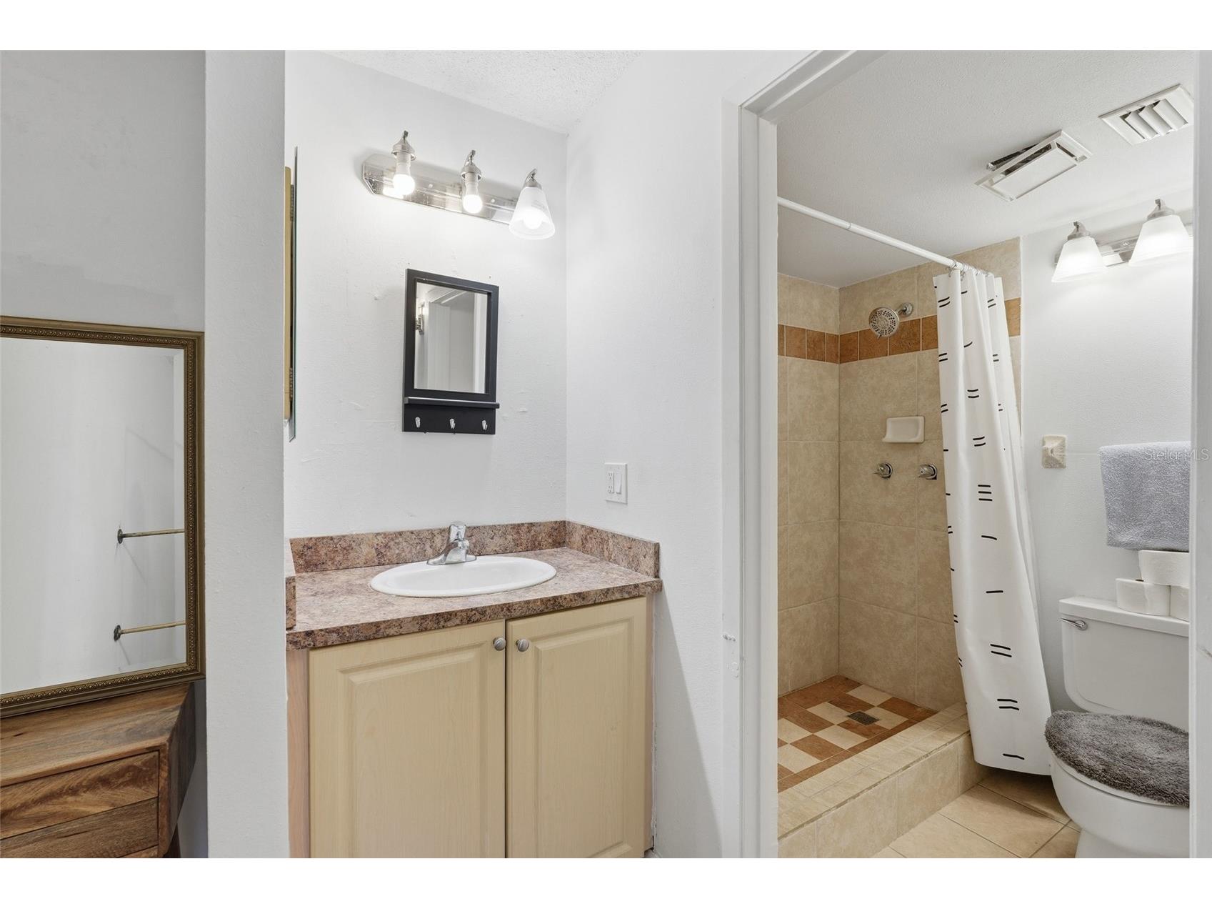 2366 E Mall Drive #403 Fort Myers FL 33901 TB8506745 image21