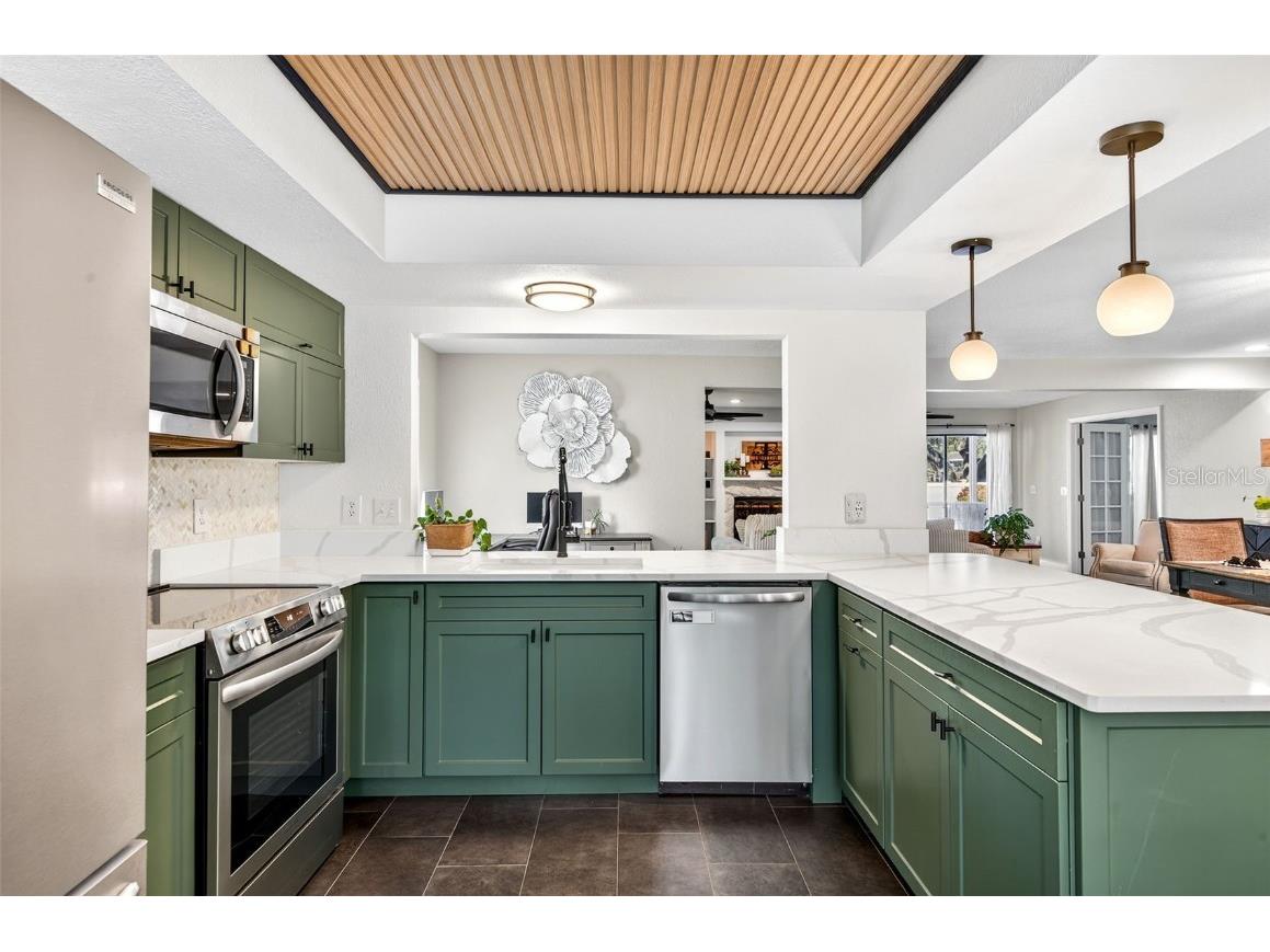 2366 Pembrook Drive Clearwater FL 33764 TB8447488 image10