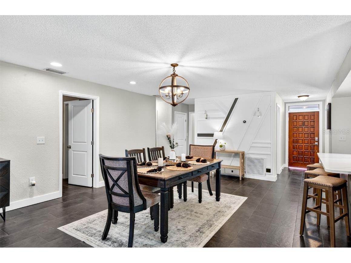 2366 Pembrook Drive Clearwater FL 33764 TB8447488 image17