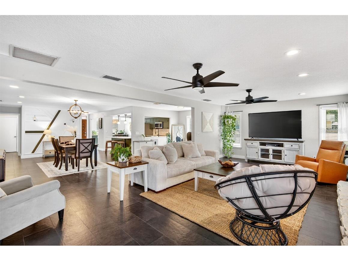 2366 Pembrook Drive Clearwater FL 33764 TB8447488 image26