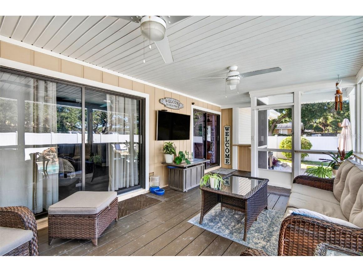 2366 Pembrook Drive Clearwater FL 33764 TB8447488 image40