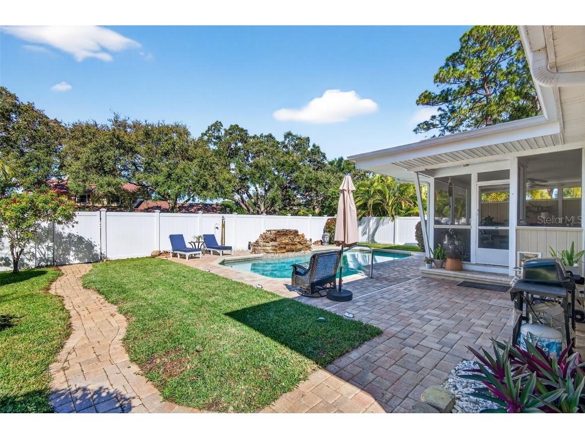 2366 Pembrook Drive Clearwater FL 33764 TB8447488 image41