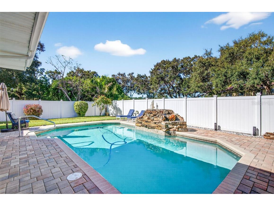 2366 Pembrook Drive Clearwater FL 33764 TB8447488 image43