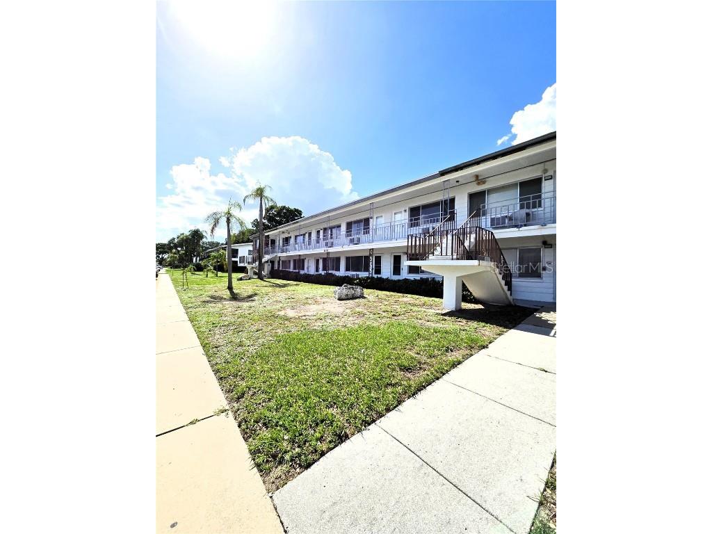 2366 Shelley Street #4 Clearwater FL 33765 U8247685 image1