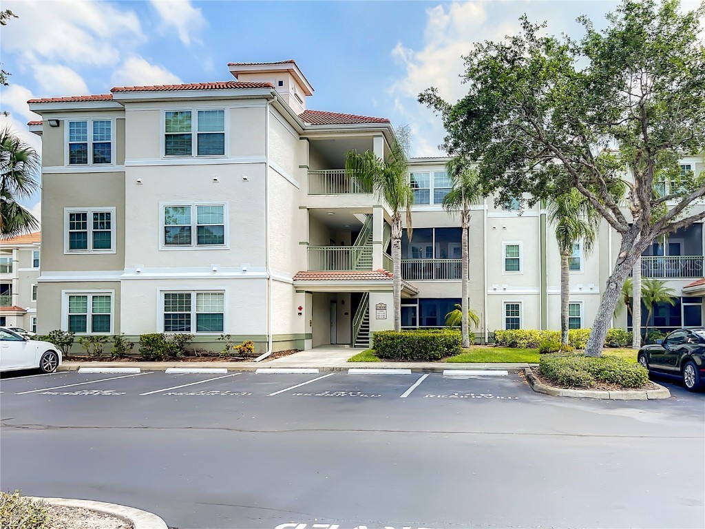 23660 Walden Center Drive #105 Bonita Springs FL 34134 U8196581 image1