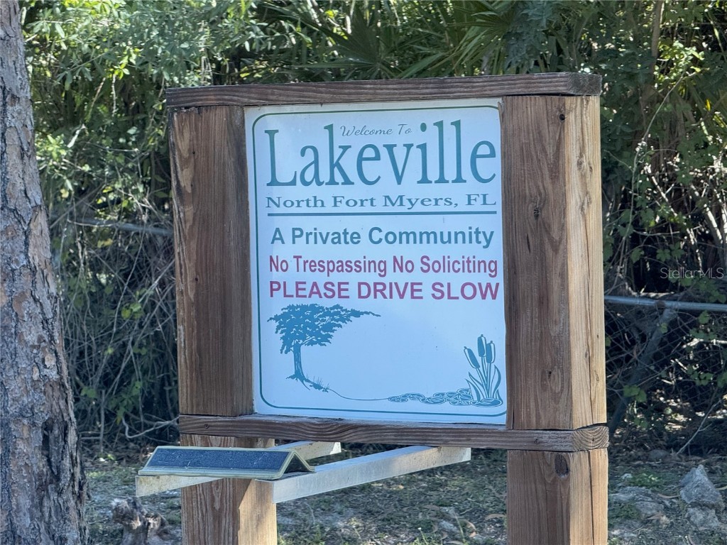 2367 Deerfield Lane North Fort Myers FL 33917 C7509236 image1