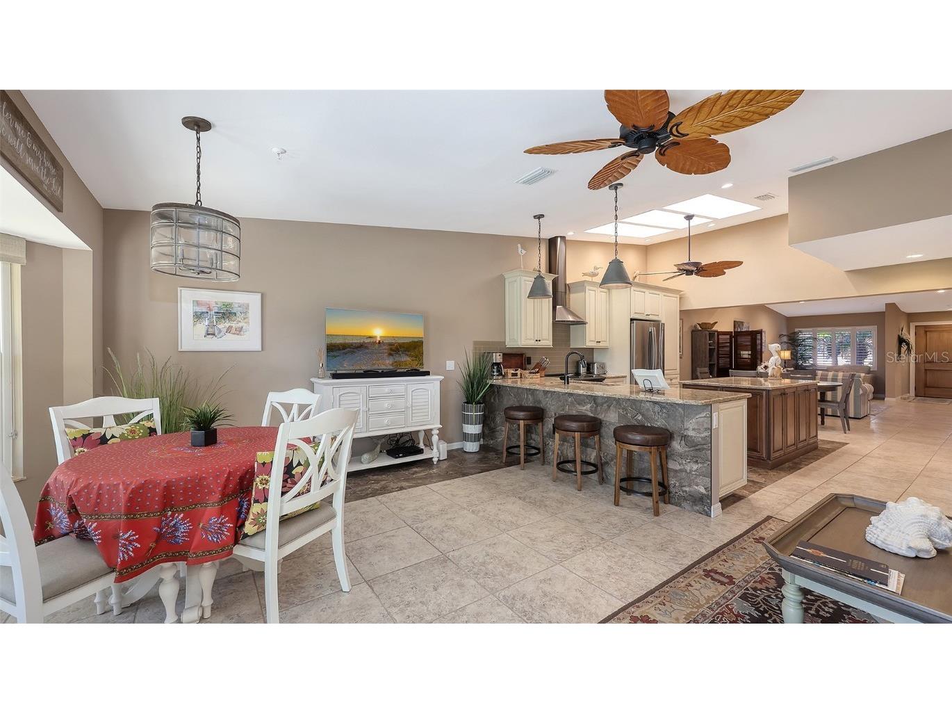 2367 Harbour Oaks Drive Longboat Key FL 34228 A4670055 image12