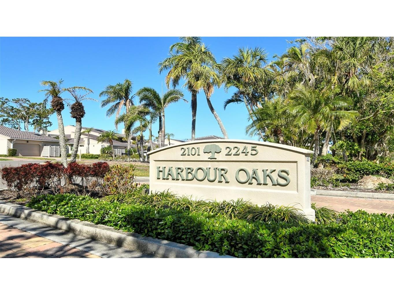 2367 Harbour Oaks Drive Longboat Key FL 34228 A4670055 image3