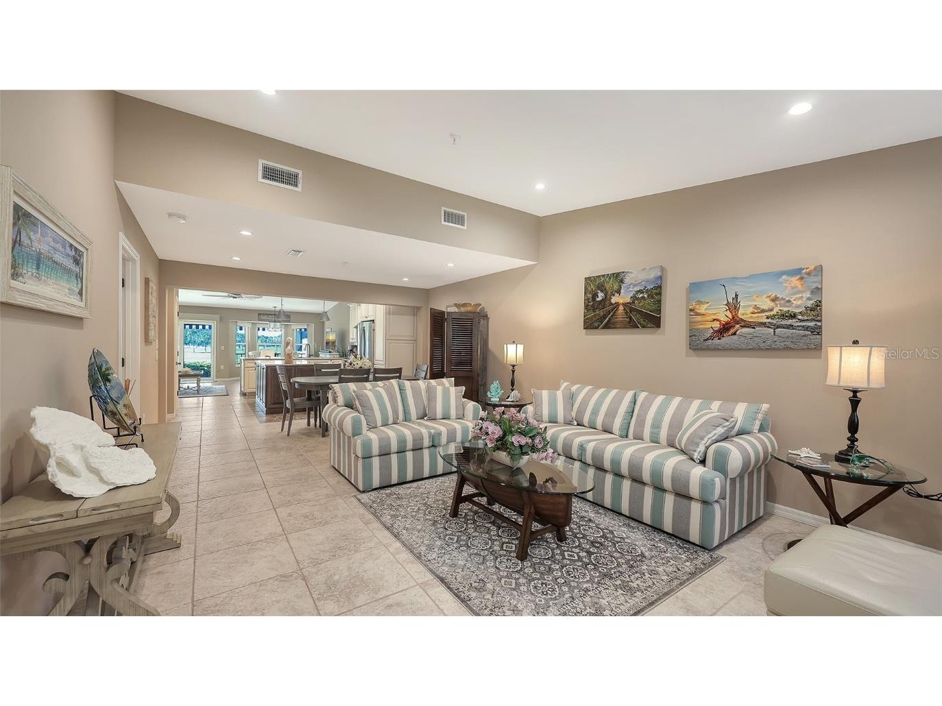 2367 Harbour Oaks Drive Longboat Key FL 34228 A4670055 image4