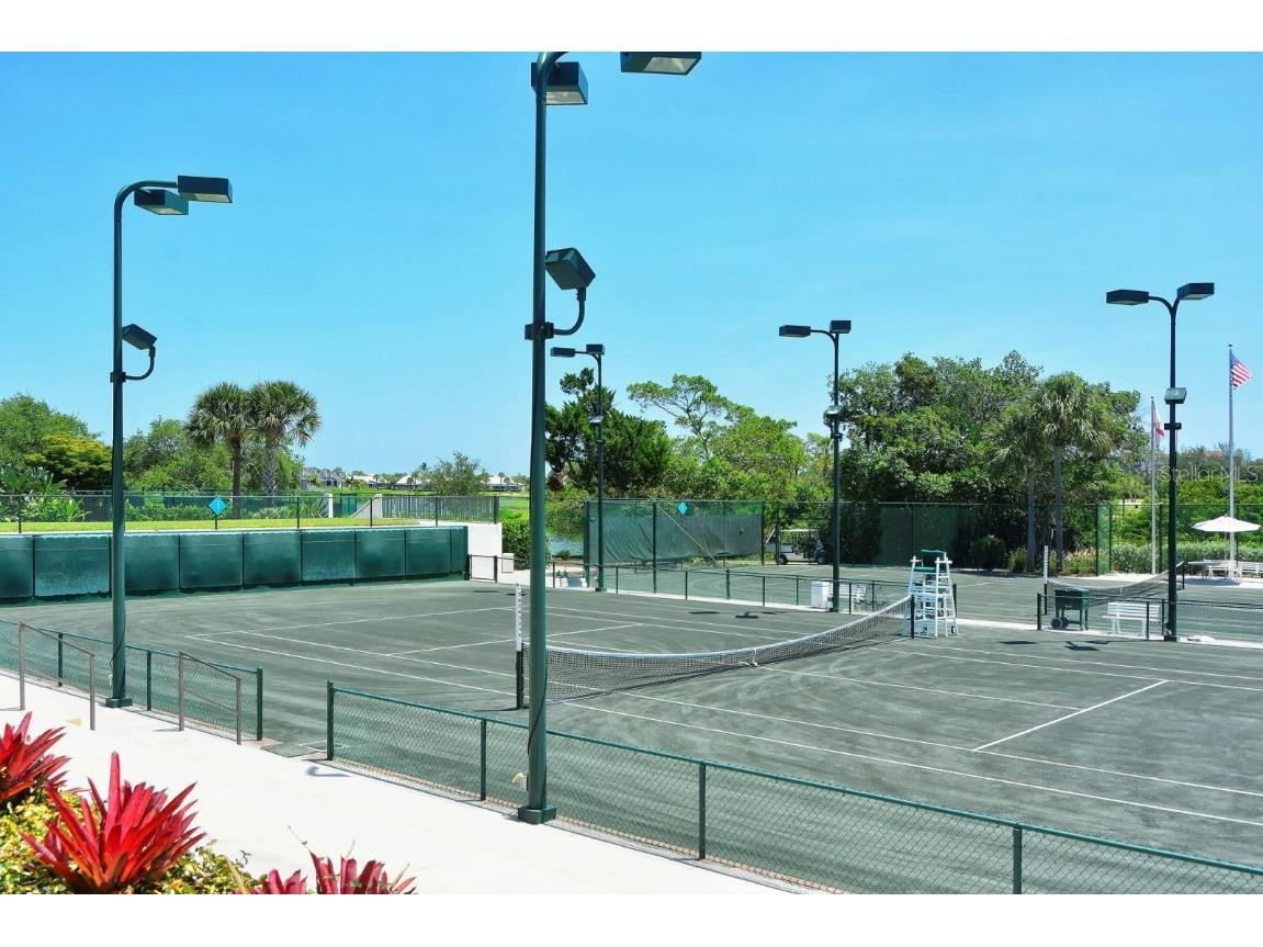 2367 Harbour Oaks Drive Longboat Key FL 34228 A4670055 image42