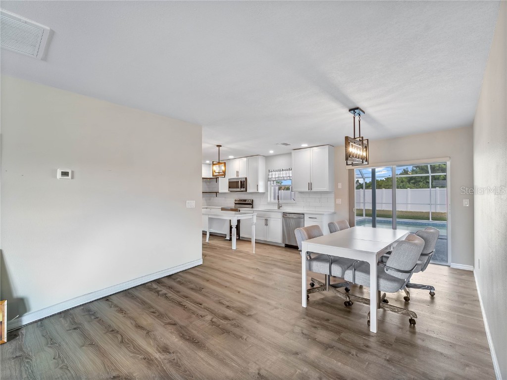 2367 Ivanhoe Street Port Charlotte FL 33952 A4671832 image5