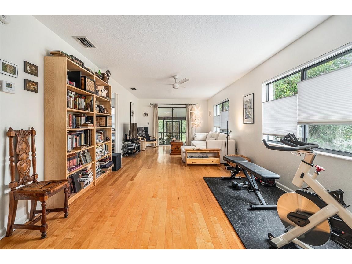 2368 Flanders Way #D Safety Harbor FL 34695 TB8399575 image5