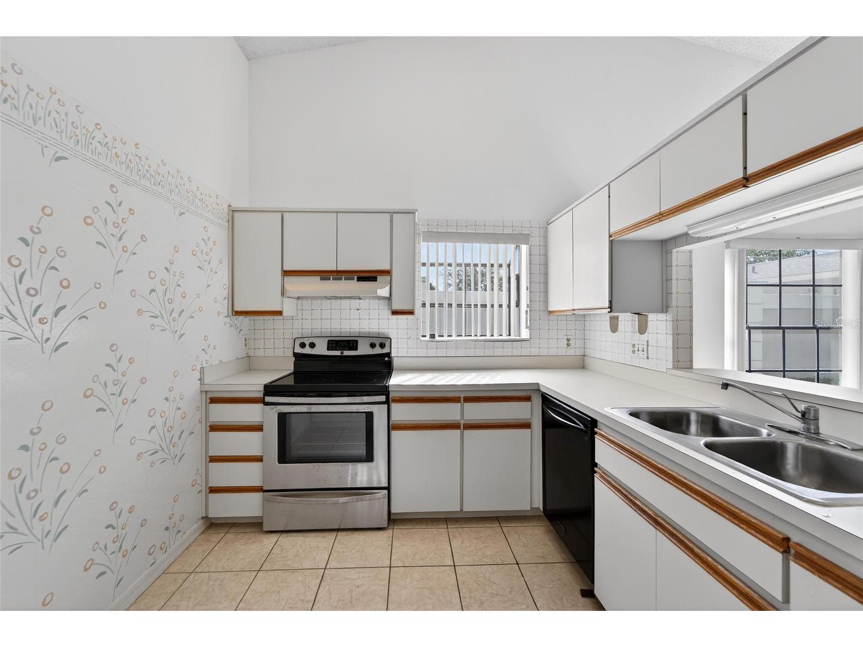 2369 Beverly Drive Dunedin FL 34698 TB8489610 image22