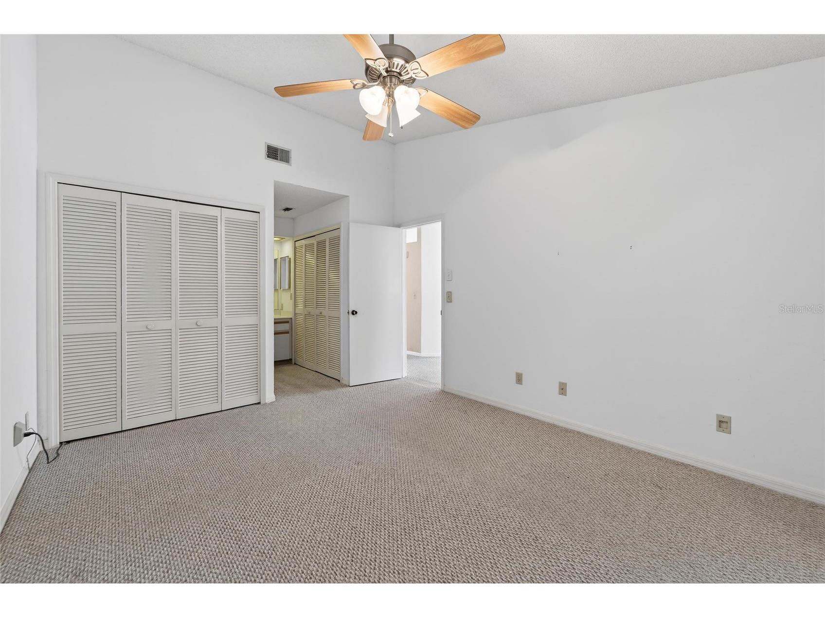 2369 Beverly Drive Dunedin FL 34698 TB8489610 image28