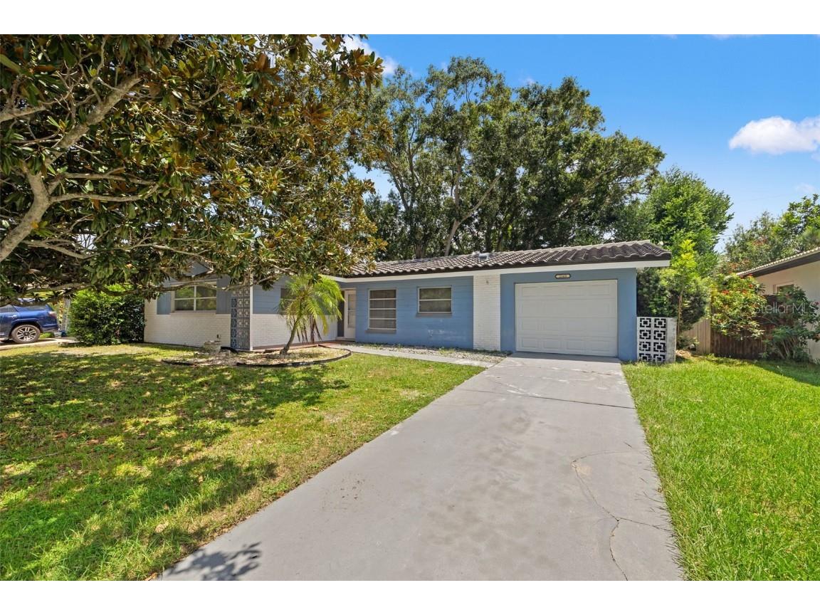 2369 Forest Drive Clearwater FL 33763 TB8413462 image1