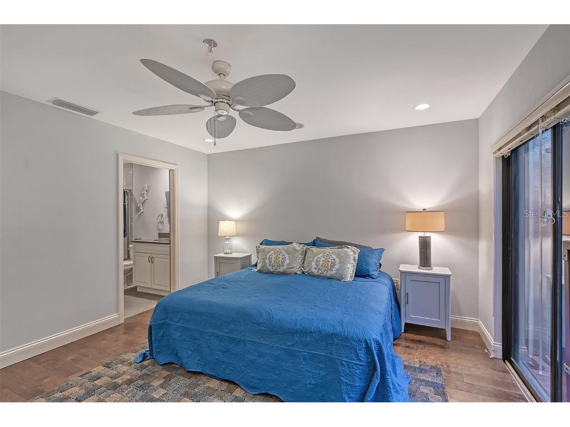 2369 Harbour Oaks Drive Longboat Key FL 34228 A4571577 image23