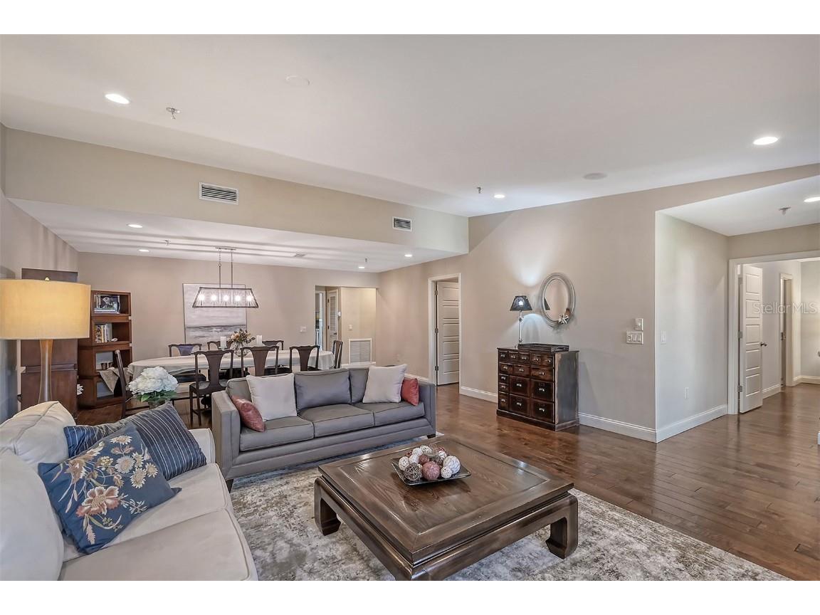 2369 Harbour Oaks Drive Longboat Key FL 34228 A4571577 image7