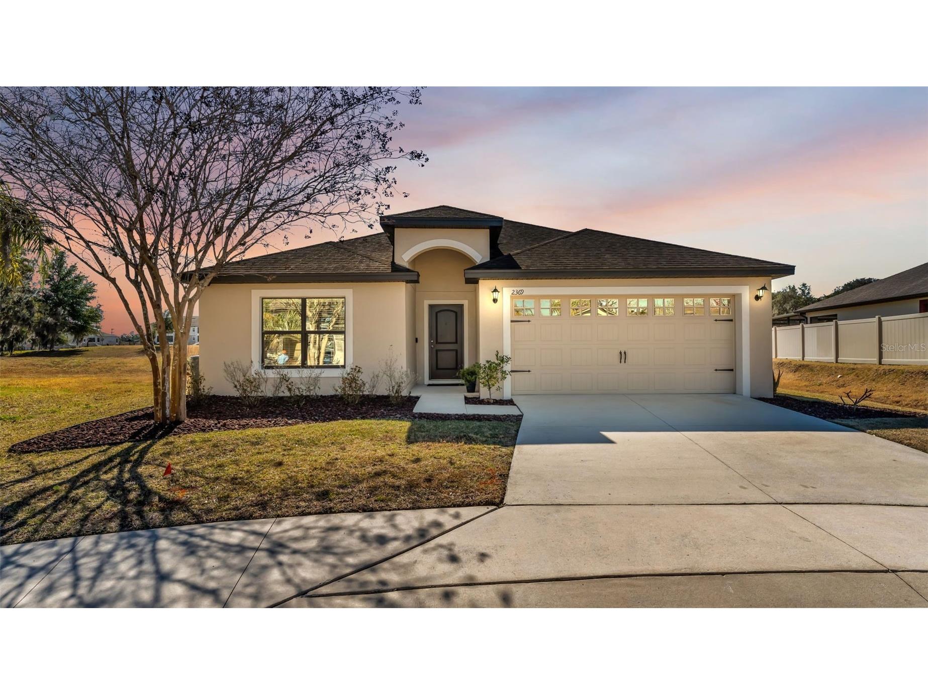 2369 Isabella Court Lakeland FL 33805 L4959319 image1