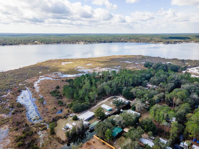 23693 NE 134th Lane Road Salt Springs FL 32134 - LAKE KERR OM652601 image1