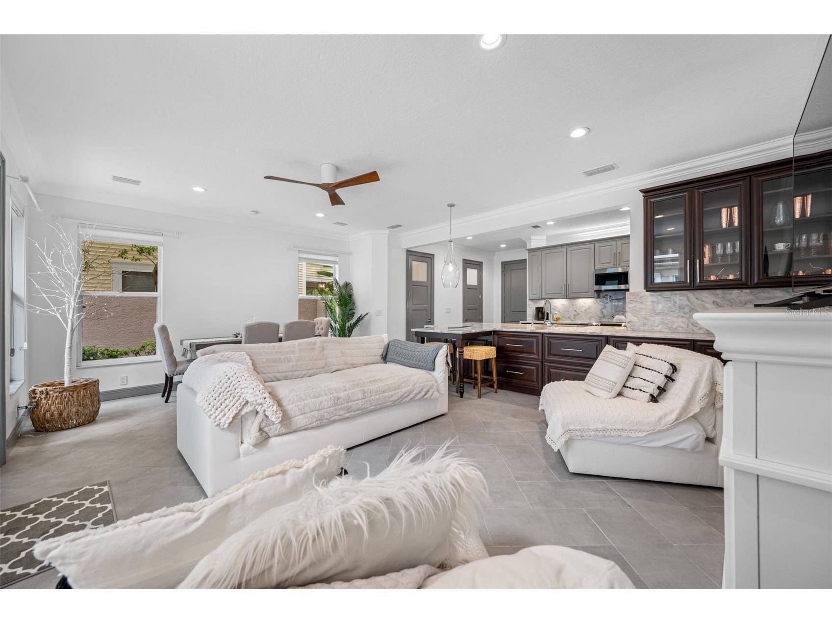 237 7th Avenue N #2 Saint Petersburg FL 33701 TB8487014 image15