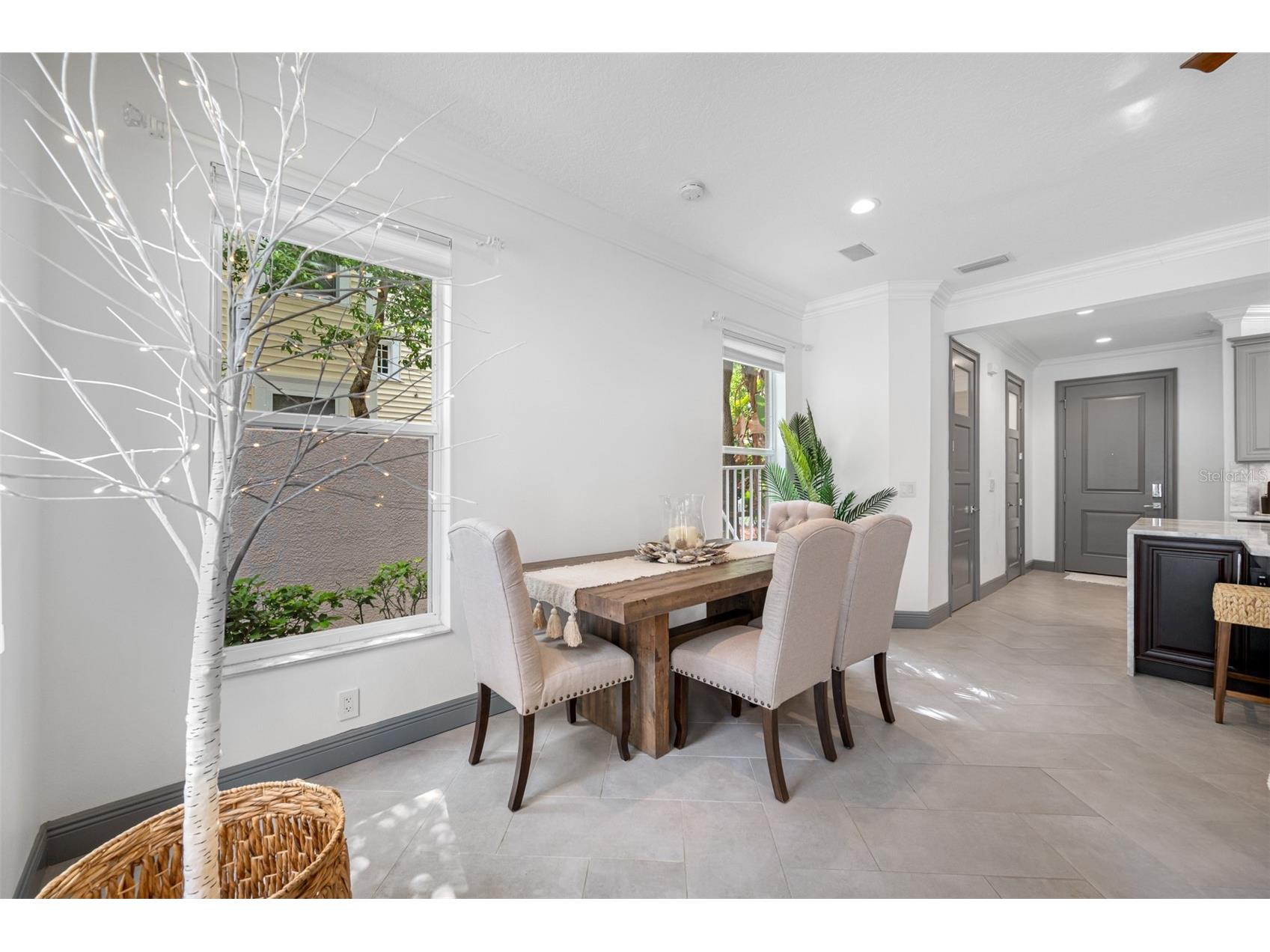 237 7th Avenue N #2 Saint Petersburg FL 33701 TB8487014 image22