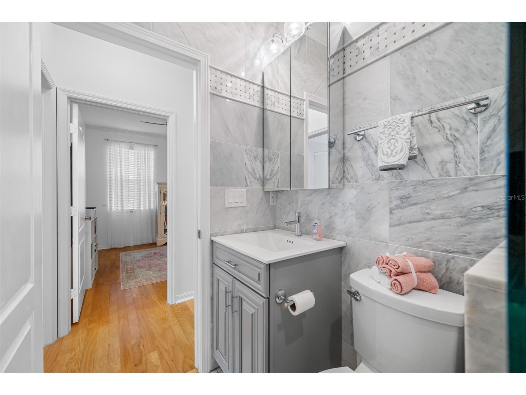 237 7th Avenue N #2 Saint Petersburg FL 33701 TB8487014 image45