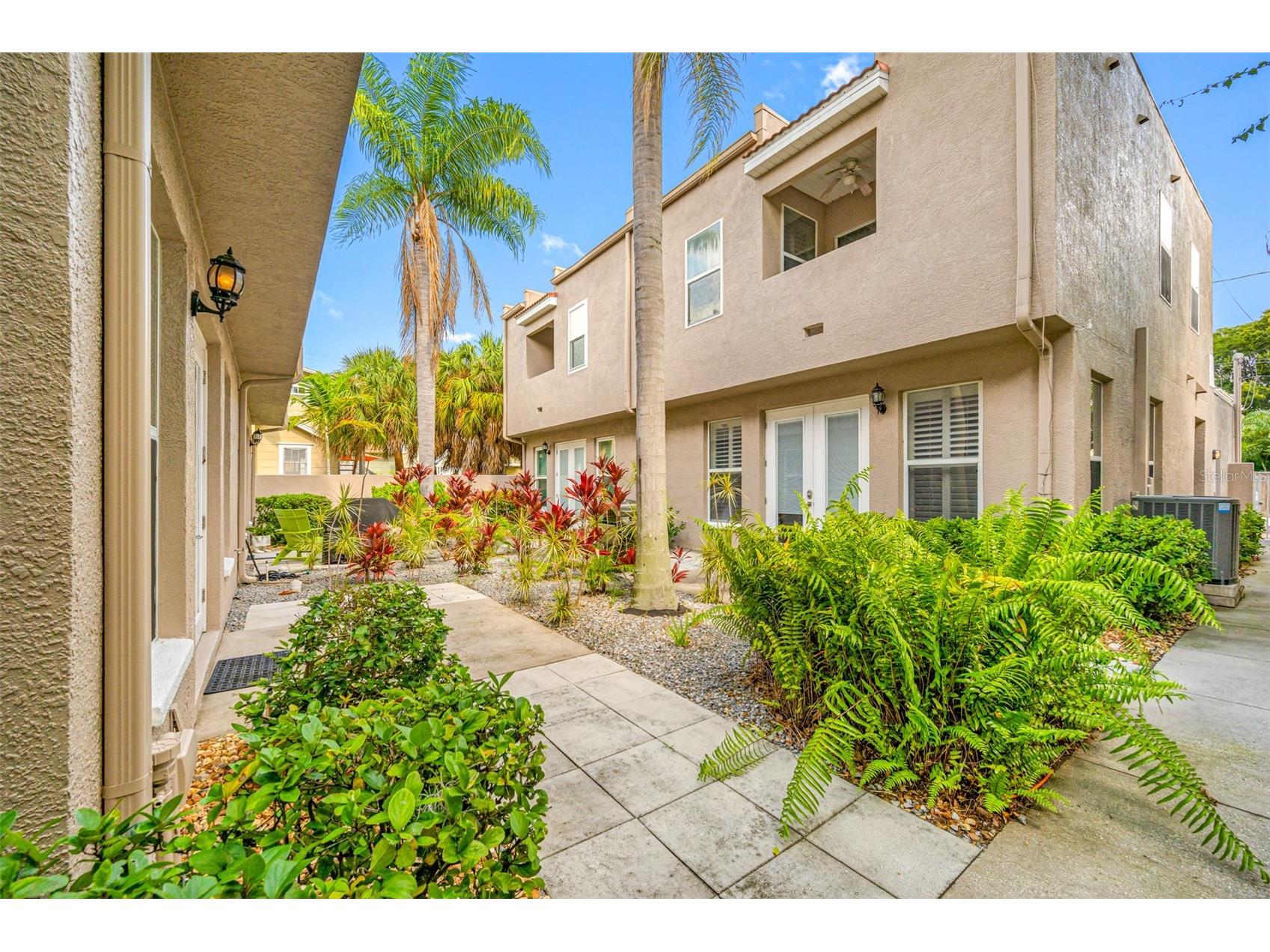 237 7th Avenue N #2 Saint Petersburg FL 33701 TB8487014 image48